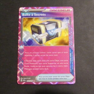 Boîte a secrets high tech 163/167 Mascarade crepusculaire Ecarlate et Violet