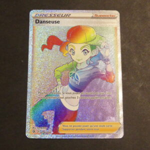 Danseuse rainbow 274/264 poings de fusion Epée et Bouclier