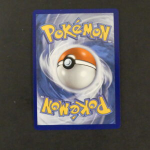 Genesect V Full art 254/264 poings de fusion Epée et Bouclier