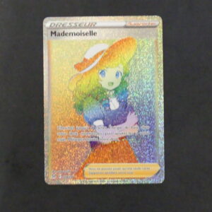 Mademoiselle Dresseuse rainbow 208/196 Origine Perdue Epée et Bouclier